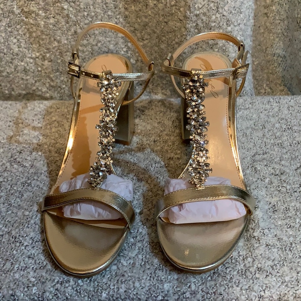 Gold Badgley Mischka heels
